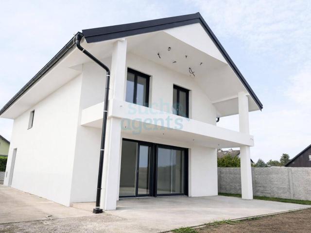 Belagsfertiges Einfamilienhaus mit sonniger Terrasse und Gestaltungsspielraum auf 195m²