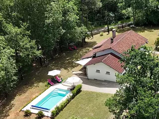 Bélaye 46140 Achat / Vente maison 5 pièces t5 piscine jardin