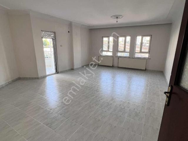 Belde Mahallesinde Kiralık 3+1 Daire