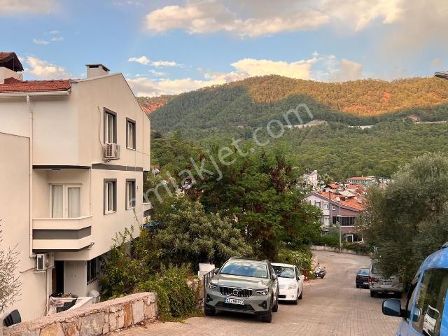 Beldibi'nde Yücelen'e Yakın Bahçeli 4+1 Kiralık Eşyalı Villa