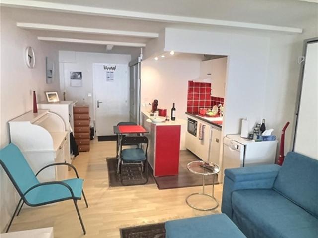 Tolles Studio mit privatem Garten, Lebensrente wird ohne Rente bewohnt, die auf 5 Jahre begrenzt ist