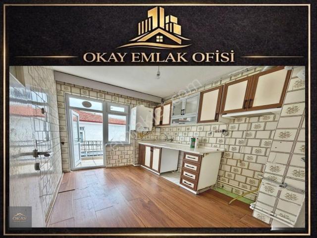 Belediye Yakını Manzaralı Mantolamalı Masrafsız 3+1 Kiralık Daire