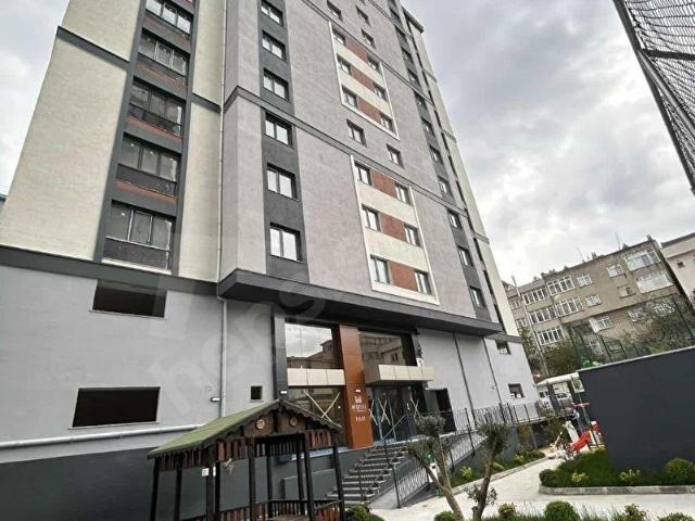 BELEDİYENİN KARŞISINDA 90 M2 2+1 DAİRE