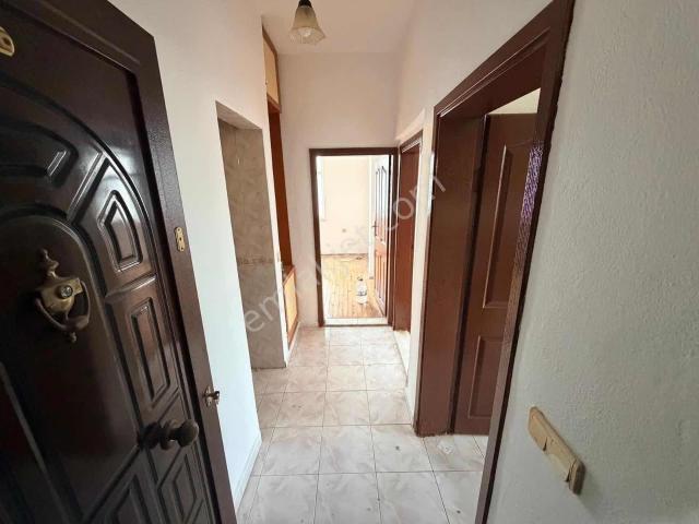 Belek Çarşı İçerisinde 1+1 Eşyasız Daire