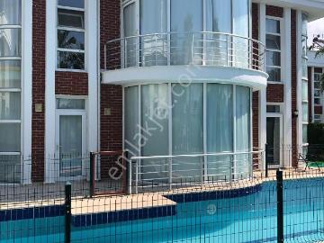 Belek Denize Yakın Merkezi Konumda Satılık 4+1 Villa Müstakil Bahçe havuz