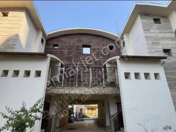 Belek Granada'ya Komşu Butiq 2 Villa İçinde 10 Daire Komple Bina