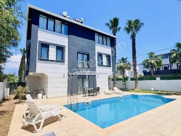 Belek Kadriye'de Kiralık 5+1 Villa