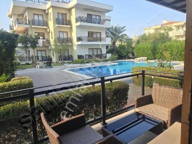 Belek'te Havuz Manzaralı Ve Sıfır Ayarında Lüks Bahçe Katı Daire