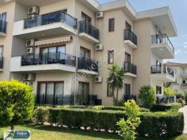 Belek Merkezde Havuzlu Sitede Eşyalı 2+1 Fırsat Daire