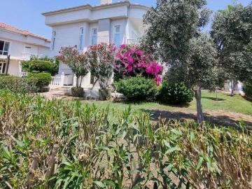 Belek'te 4+1 Lüx Havuzlu Satılık Villa