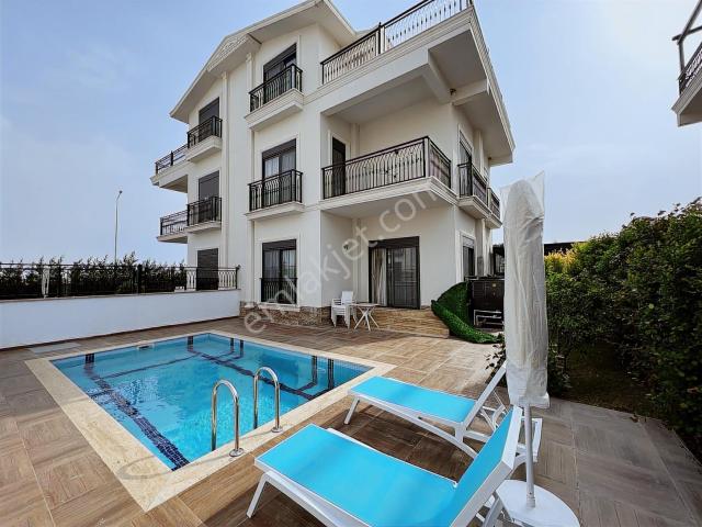 Belek'te 4+1 Ultra Lüks Müstakil Havuzlu Villa
