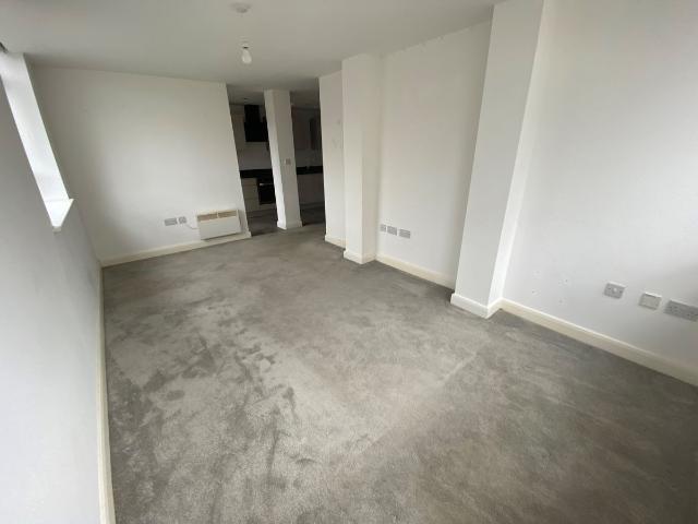 Belem Tower, Liverpool L17, 2 bed flat to rent, £850 pcm | PrimeLocation