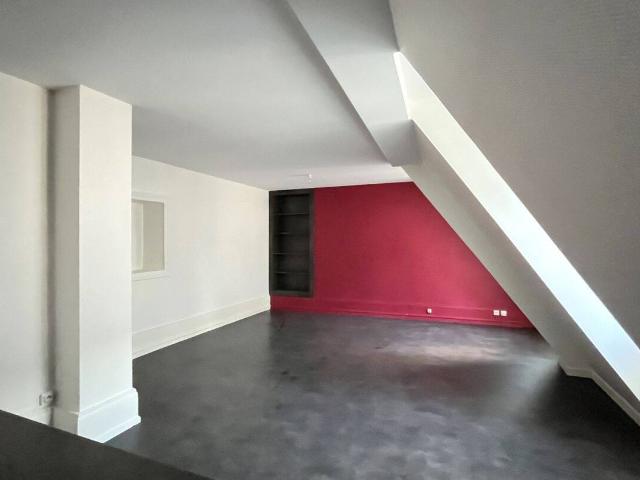 BELFORT Vieille Ville 2 Rue Porte de France: Réf LB4408
