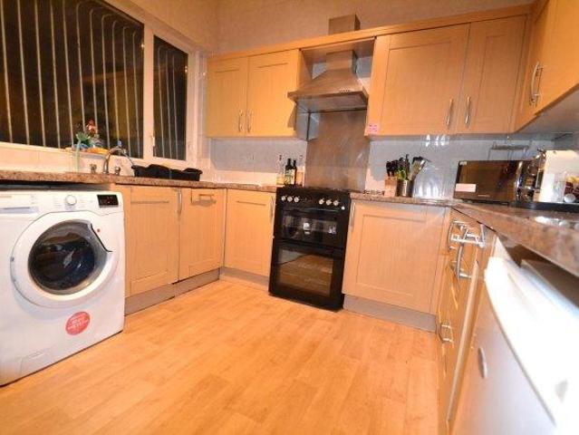 Belgrave Avenue, Victoria Park, Manchester, M14 5DL, United Kingdom | Room for rent #135674590 | Rentberry