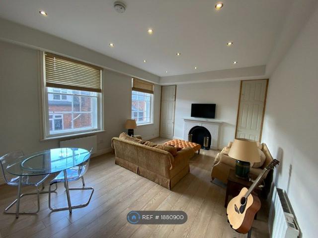 Belgrave Court, Leeds LS1, 1 bed flat to rent, £1,170 pcm | PrimeLocation