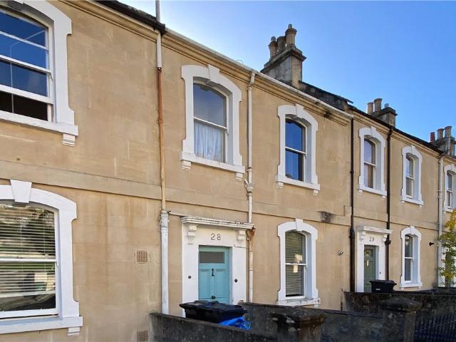 Belgrave Crescent, Bath BA1, 2 bed flat to rent, £1,600 pcm | PrimeLocation