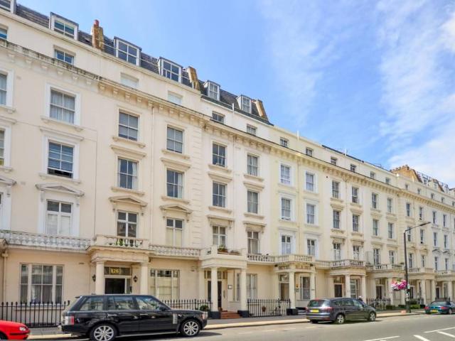 Belgrave Road, Pimlico, London SW1V, Studio to rent, £1,820 pcm | PrimeLocation