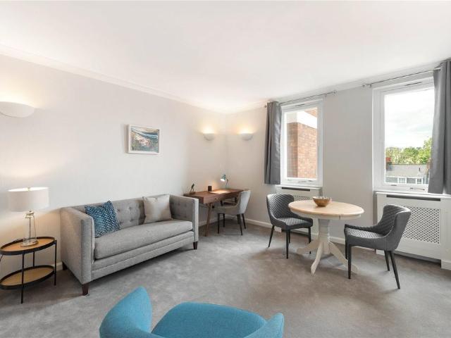Belgravia Court, 33 Ebury Street, SW1W Studio to rent £2,383 pcm £550 pw