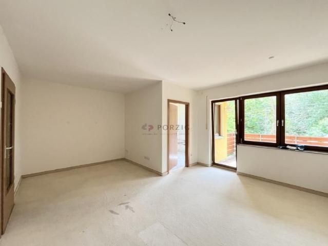 Beliebte Wohnlage trifft Wohnkomfort – 2 Raum Wohnung mit Sonnenbalkon und Garage