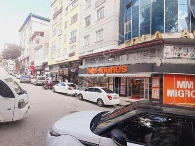 Belinay Emlaktan Merkezin Tam Kalbinde Kiralık 1+1 Eşyasız Daire