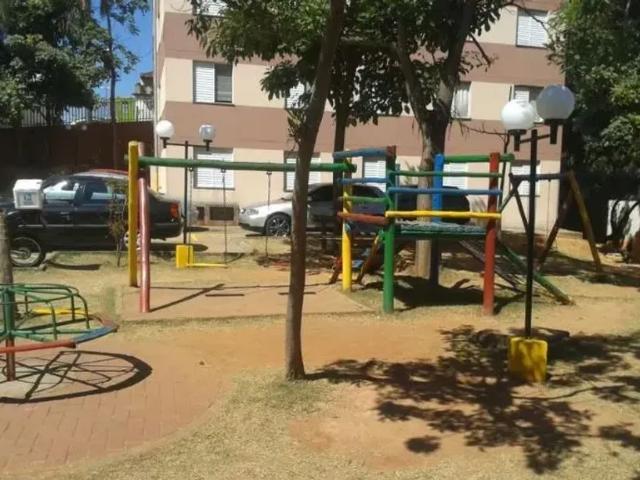 Belíssimo Apartamento à venda na Vila Guedes na Rua Martinho do Amaral 101