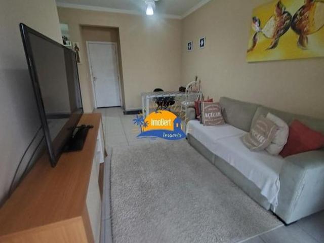 Belíssimo apartamento térreo com 3 dormitórios e vista pro mar!