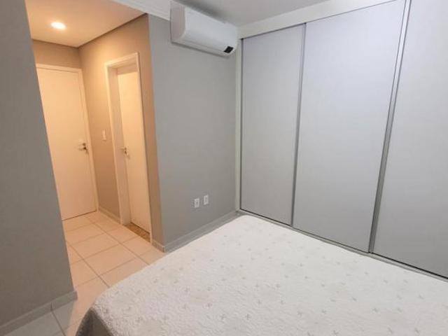 Belíssimo e amplo apto com 3 dorm suíte, quintal, espaço gourmet exclusivo apto