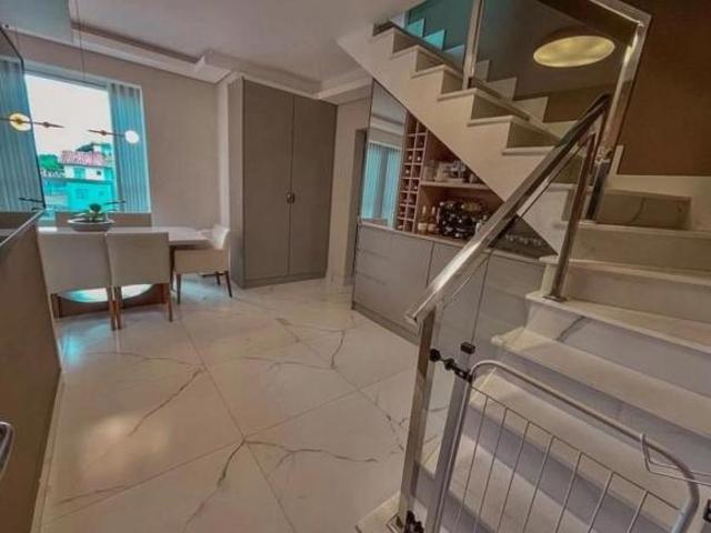 BELÍSSIMA COBERTURA À VENDA NO SERRANO | 3 QUARTOS | 1 SUÍTE | 2 VAGAS | 151 M²