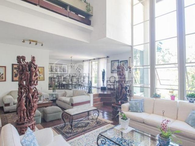 Belíssima Casa Terréa com Piscina e Área Gourmet