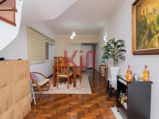 Belíssima casa à venda em São Paulo SP, Mirandópolis: 3 quartos, 2 vagas, 179m²
