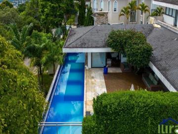 Belíssima casa de condomínio para venda e locação de 796M², 5 suítes, vista panorâmica e 4 vagas no