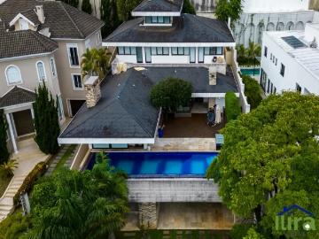 Belissima Casa de Condominio Para Venda e Locacao de 796m², 5 Suites, Vista Panoramica e 4 Vagas No