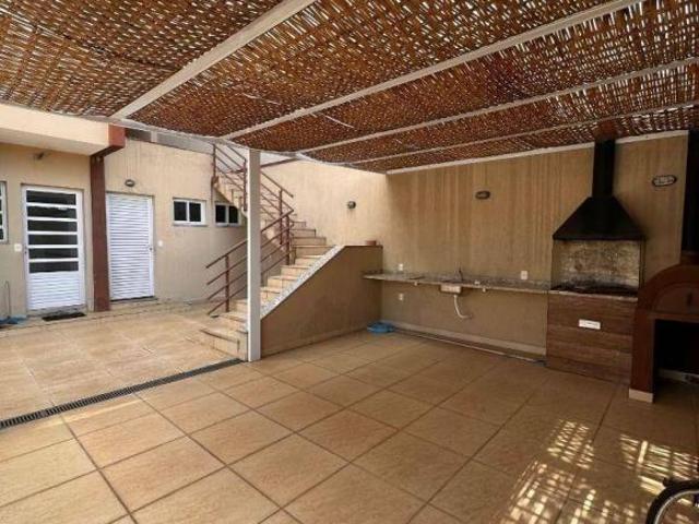 Belissima casa no Jd Paulista em Jundiai à venda com 3 suites