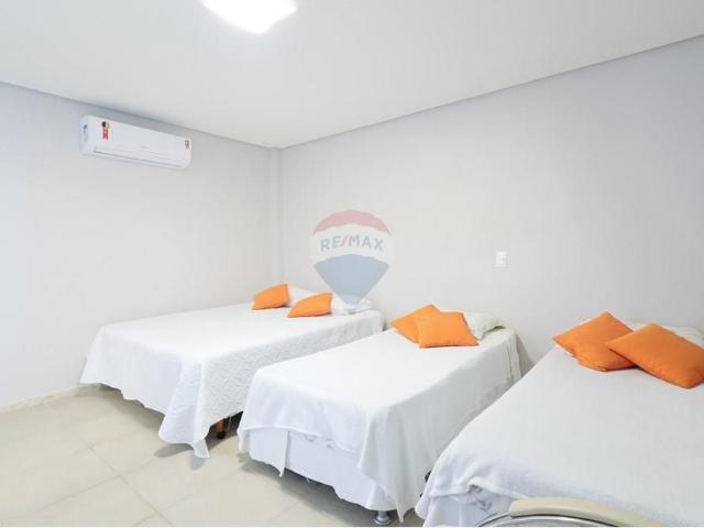 Belíssima casa para moradia no mais refinado condomínio a beira mar de Muro Alto!