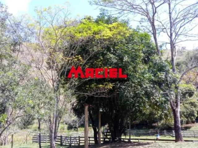 Belíssima Chácara em São Francisco Xavier