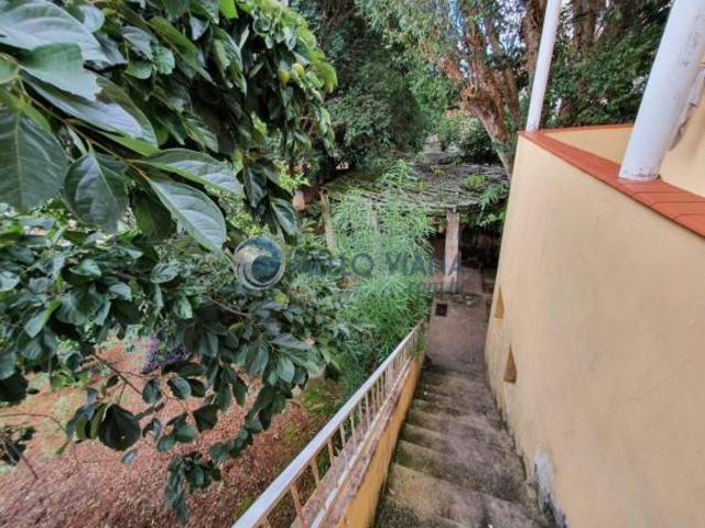 Belíssima oportunidade de propriedade com vocação comercial, ou médica clínica no centro da cidade