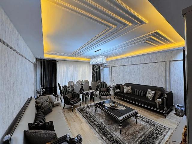 Belkız Mah. Günsev Otoavm Karşısı Ultralüx Satılık 3+1 Daire
