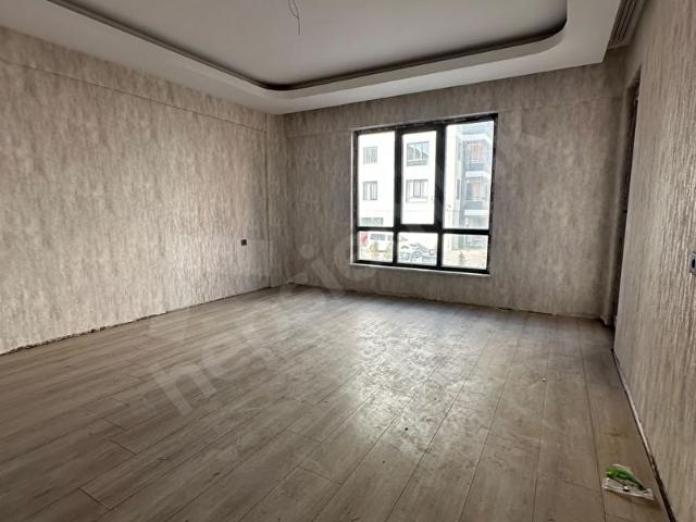 BELKIDA TRAFİK PARKINA YÜRÜME MESAFESİNDE SATILIK 2+1 DAİRE
