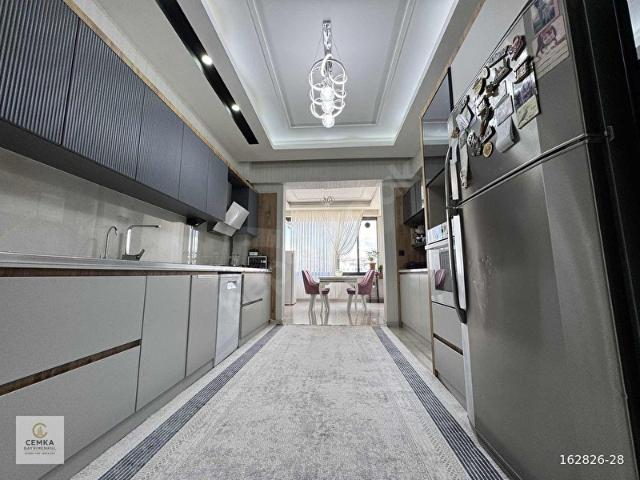 BELKISTA ANA CADDE ÜZERİ 3,5+1 ULTRA LÜKS AKILLI DAİRE YENİ YAPI