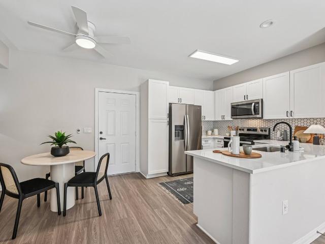 Bell Murrieta Springs 1 Bedroom Apartment for Rent at 25100 Vista Murrieta, Murrieta, CA 92562 Golden Triangle North