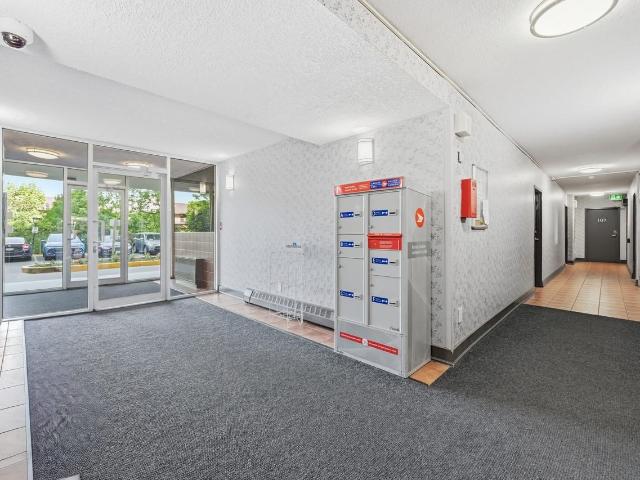 Bell Manor Apartments 1 Bedroom Apartment for Rent at 2772 Barton St E, Hamilton, ON L8E 3P5 Riverdale East