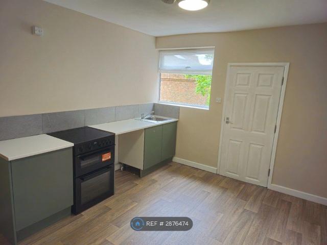 Bell St, Wigston LE18, 2 bed flat to rent, £800 pcm | PrimeLocation