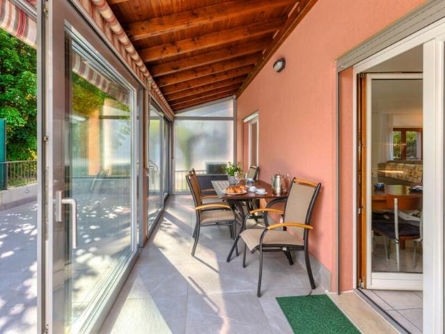 BELLA UNITA' 4.5 LOCALI CON TERRAZZA COPERTA A MENDRISIO