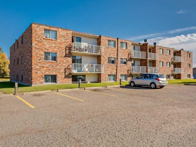 Bella Vista 1 Bedroom Apartment for Rent at 1658 3 Ave Ne, Medicine Hat, AB T1C 1A3 NE Crescent Heights