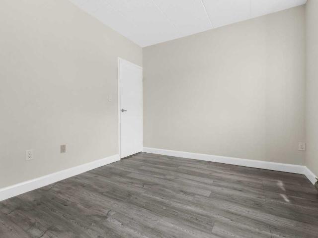 Bella Vista Apartments 1 Bedroom Apartment for Rent at 304 & 304 Sherk Street, Leamington, ON N8H 3L1