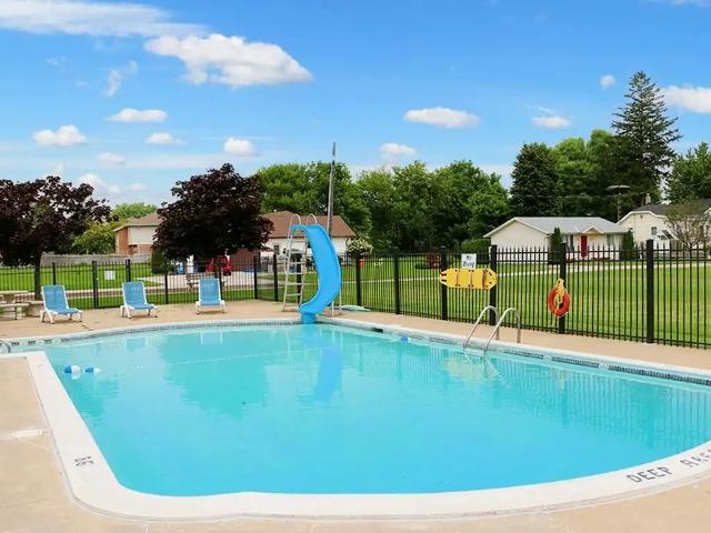 Bella Vista Apartments