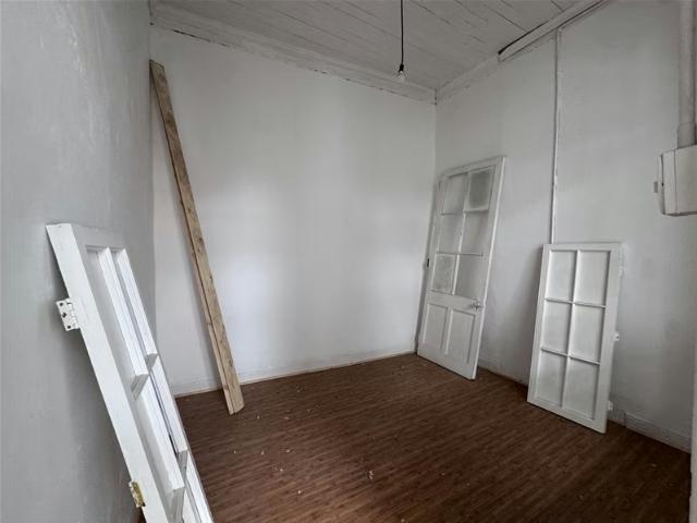 Bella casona en venta de 12 dorm barrio universitario | 12 dormitorios por 349999. 00 en Santiago