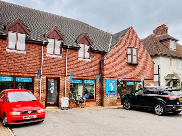 Bellamy Mews, Station Road, Petersfield, Hampshire GU32, Studio to rent, £1,167 pcm | PrimeLocation