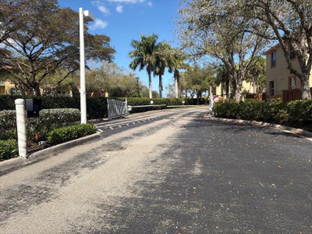 Bellamar Cir