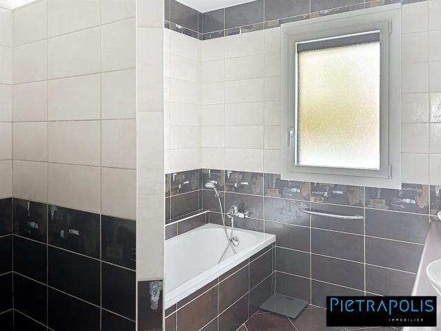 Belle Villa Au Coeur De Saint Bernard 114m² Saint Bernard